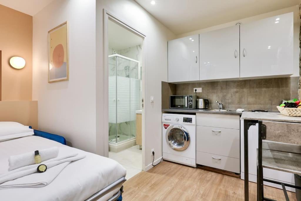Studio Confortable Au Coeur De Paris Appartamento Esterno foto
